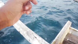 Как ловят tongkol по старинке в Bali на открытой воде у местных