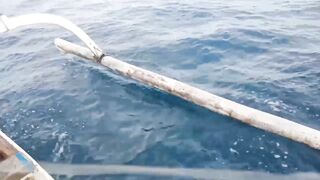 Как ловят tongkol по старинке в Bali на открытой воде у местных