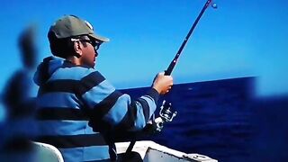 морская рыбалка в Marsa Alam поппинг по тунцу январь 2018