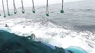 Рыбалка в Шри-Ланке совсем другая: индийский океан, волны и сильная прибрежная рыба