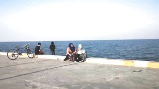 Hua Hin Fishing Pier - สะพานปลาหัวหิน и жизнь у пирса