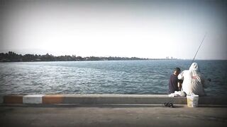 Hua Hin Fishing Pier - สะพานปลาหัวหิน и жизнь у пирса