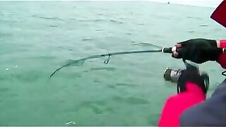 Приключение на восточном море Китая: необитаемый остров, морской судак и береговая ловля