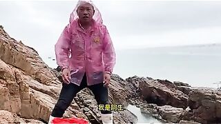 东海 под дождем и бой с 青蟹 кто выдержит этот замес в яме?