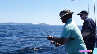 Морская рыбалка на Racha islands у Phuket - джиггинг по банкам, что встанет на крючок