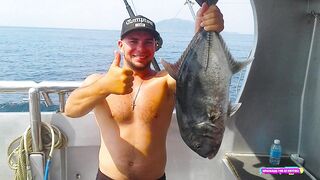 Морская рыбалка на Racha islands у Phuket - джиггинг по банкам, что встанет на крючок