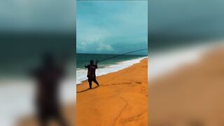 Surf Fishing на ภูเก็ต - какие снасти спасают, когда прибой злой