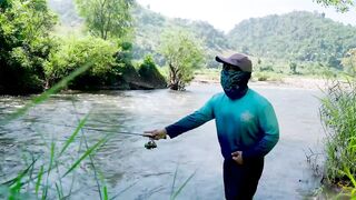 Сёмга по-тайски на реке Salawin в горах Таиланда