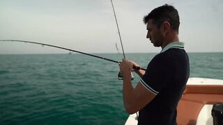 Dubai - рыбалка с новичками, как поставить джиг чтобы пошли поклевки