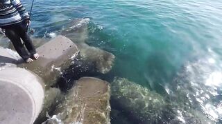 Rock Fishing в United Arab Emirates на камнях что клюет и как не резать леску