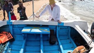 Unawatuna Унаватуна рыбалка с лодки утром и как выбирают точку у берега