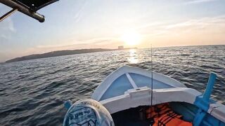 Unawatuna Унаватуна рыбалка с лодки утром и как выбирают точку у берега