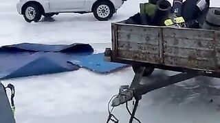 Лютые туристы на лодке знакомство с нашей рыбалкой на озере