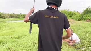 Sri Lanka - Maguru Oya Fishing странный опыт с рыбой из දැදුරු ඔය
