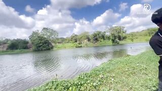 Sri Lanka - Maguru Oya Fishing странный опыт с рыбой из දැදුරු ඔය