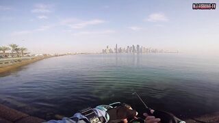 морская рыбалка в Doha Corniche (Qatar) shore jigging и кастинг с берега