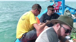 Da Nang Дананг морская рыбалка с лодки и deep sea ожидания по трофею