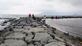 Phu Loc/Phú Lộc, кефаль у каменной косы в устье реки Da Nang/Дананг