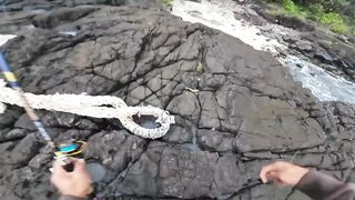 Кемпинг и рыбалка на снаппера - выбираем новый каменистый спот у скал