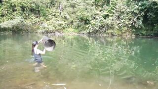 30 дней на бамбуковом плоту простые снасти и большой речной улов