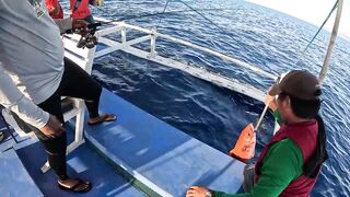 PHILIPPINES (Филиппины) три дня на воде и попытка поймать все что плавает реально ли