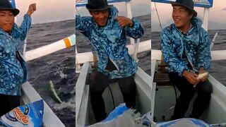 AMED BALI поймали mahi mahi морская рыбалка и яркие рывки у лодки