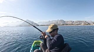 Antalya Konyaaltı рыбалка с каяка и мой рекордный трофей