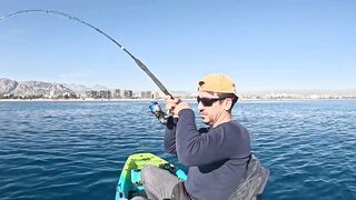 Antalya Konyaaltı рыбалка с каяка и мой рекордный трофей