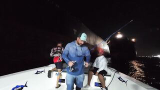 12 часов на глубинной бровке возле Дубая тяжёлая морская рыбалка