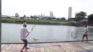 PATTAYA THAILAND, озерная ловля и огромная рыба в кадре