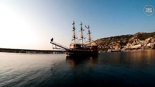 Алания. В порту рыба встала под мормышку