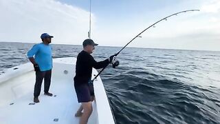 Утро в Хасабе отдало два GT - рыбалка в Омане до смены течения