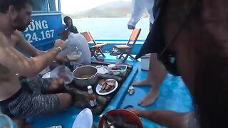 Нячанг и упёртый троллинг - рыбалка в Нячанге по баракуде