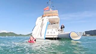 На яхту сел без больших ожиданий, а Санья в тот день запомнилась не рыбой, а самой водой