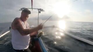 Аутригер на Бали - морская рыбалка на Бали за махи-махи