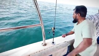 Из Дубая в Умм-эль-Кувейн - рыбалка в ОАЭ с лодки