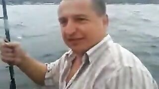 Бычковая волна и короткий выход - морская рыбалка в Анапе