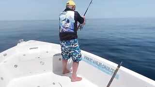 44 кг на палубе - рыбалка в Омане с GT и тунцом