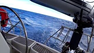 Рыбалка в Испании на Cupiditas: тунец, супер-кальмар и переход к Картахене