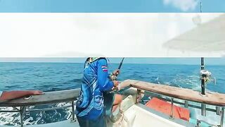 Двухэтажный борт из Чалонга: морская рыбалка на Пхукете