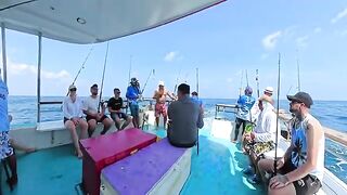 Двухэтажный борт из Чалонга: морская рыбалка на Пхукете