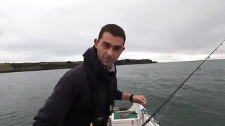 Живая креветка и подводная камера - рыбалка в Англии с лодки зимой