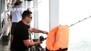 Эхолот, живой кальмар и риф после обеда - морская рыбалка в Паттайе