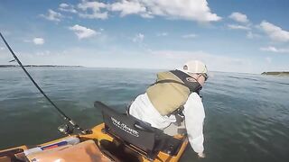 От весеннего striped bass до осенней albie: рыбалка в США с каяка на Cape Cod