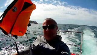 Лодка, бухта и пустые точки - рыбалка в Геленджике