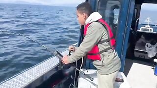 Палтус и треска на 300-350 футов - рыбалка на Аляске из Кетчикана