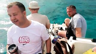 Короткий выход на катамаране и улов сразу на сковороду - морская рыбалка на Кубе