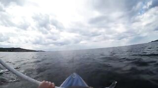 Обратно к Териберке уже против ветра - рыбалка на Баренцевом море с байдарки