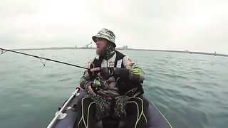 Пальцепёр у Linkou Powerplant - рыбалка на Тайване с каяка