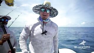 Сначала dorado, потом десять tuna - рыбалка в Панаме в 60 милях от берега